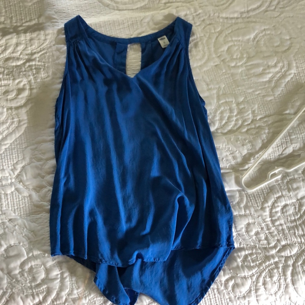 Bright blue flowy top XS keyhole back Old Navy